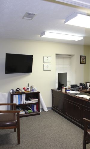 Commercial Warehouse Cypress Cove Flowood, MS: 104 Cypress Cv, Flowood, MS 39232